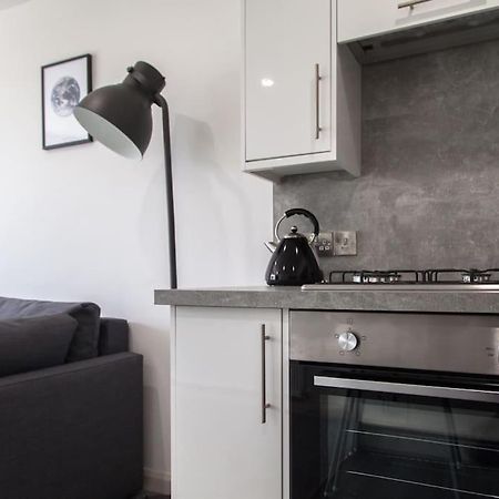 Stunning 2 Bed Apartment With Sea Views, פנזאנס מראה חיצוני תמונה